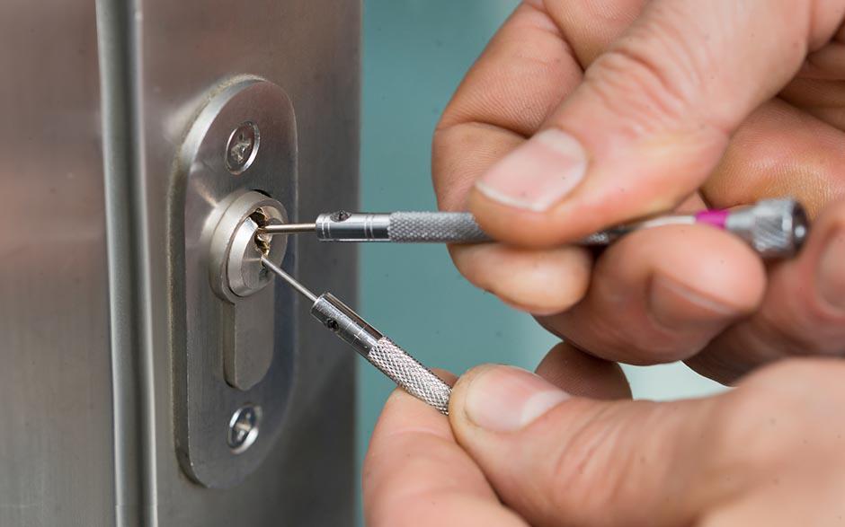 tarif serrurier ouverture de porte Villennes-sur-Seine